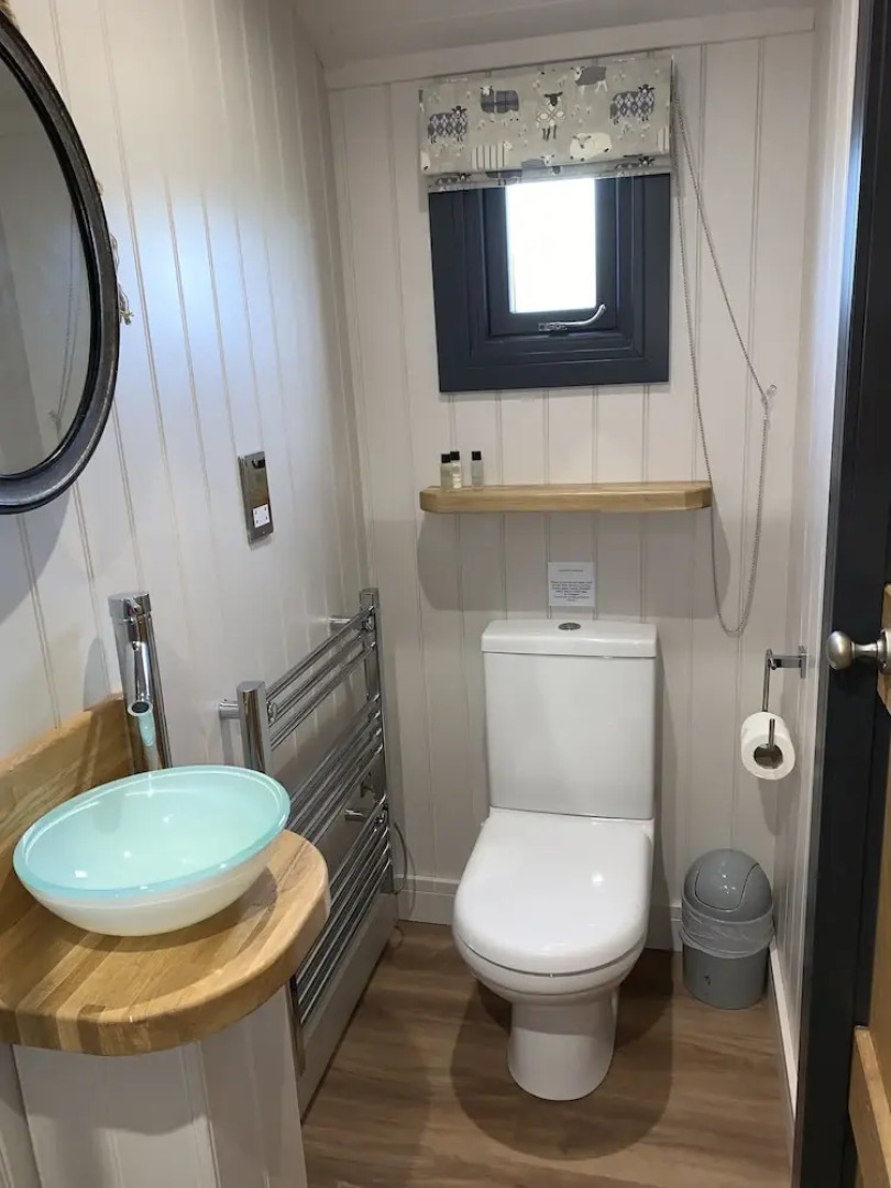 Springwood Shepherd Huts