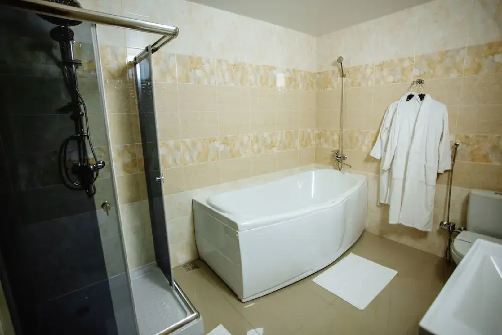 Отель и хостел Bessarabia