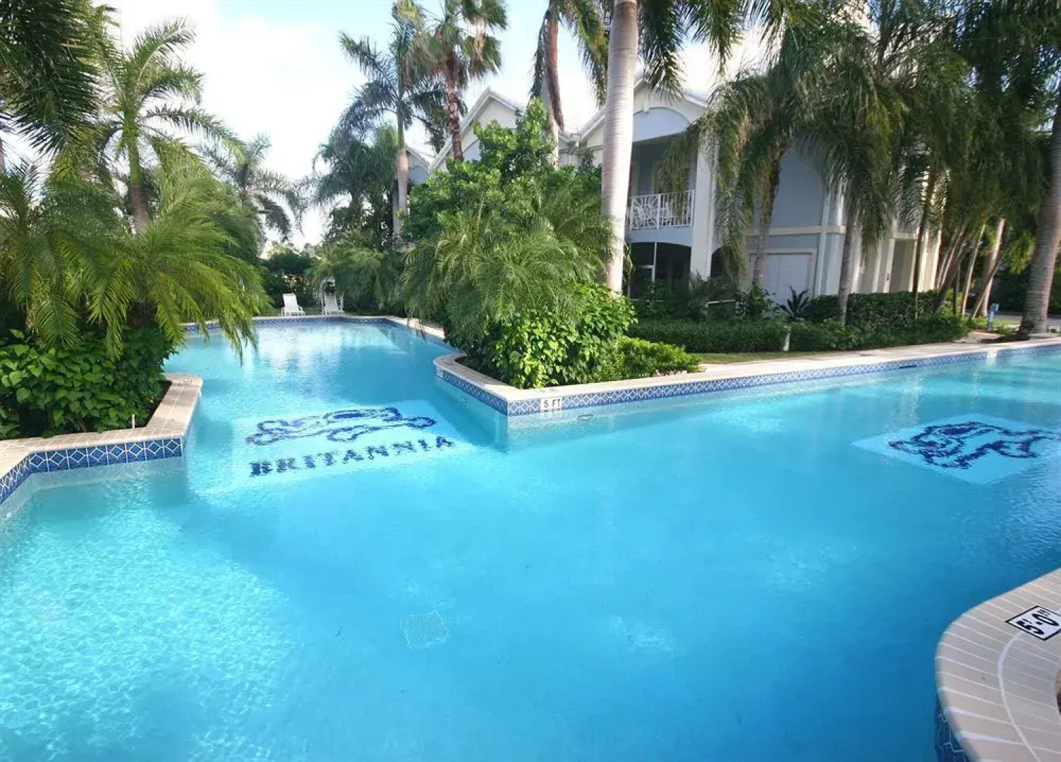 Britannia Villas