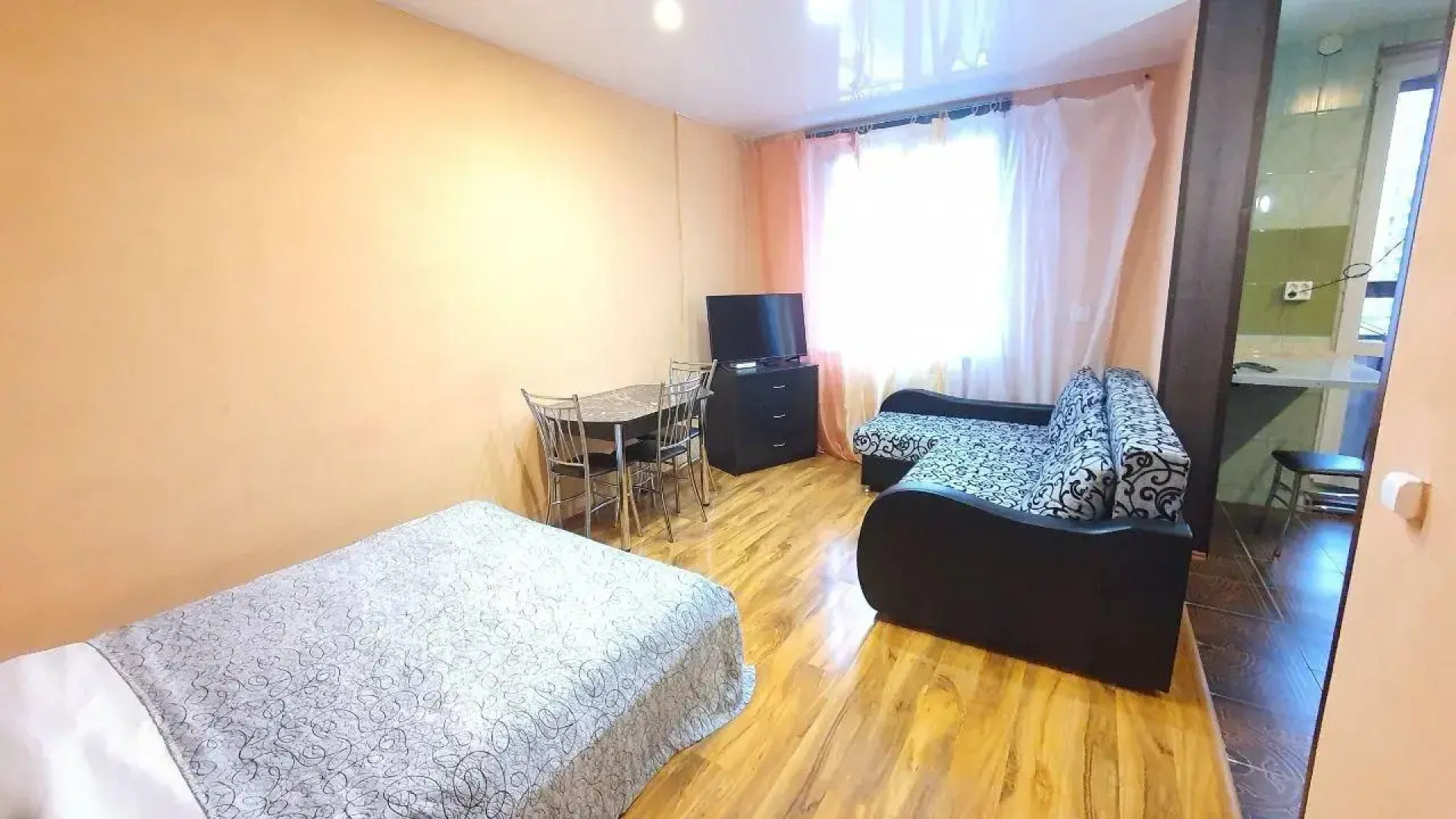 Апартаменты Квартирки НН на ул. Июльских дней, д. 1, к.1