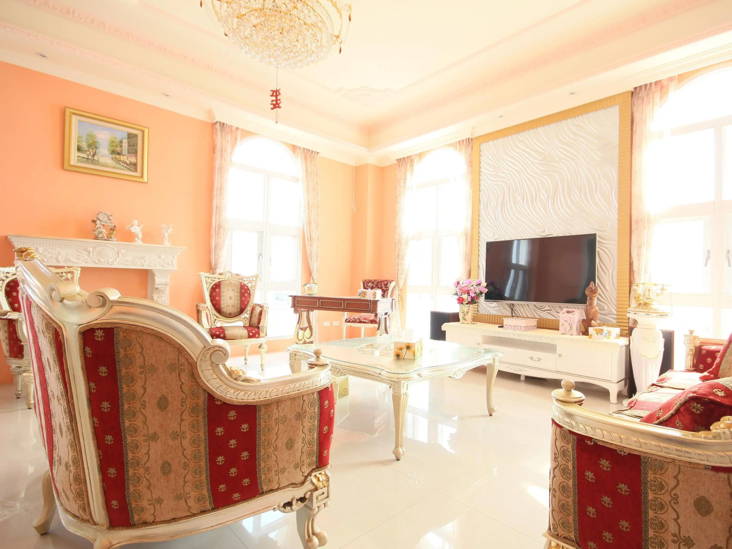 Decoupage Bed and Breakfast