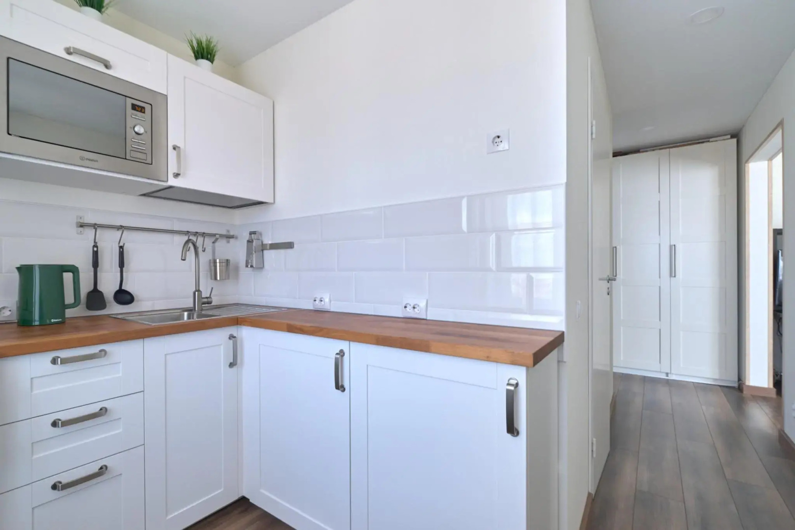 Сутки Томск на улице Савиных