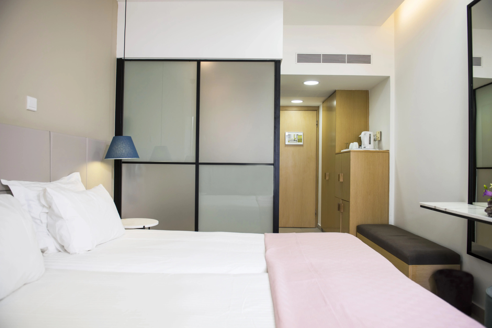 Napa Mermaid Hotel & Suites