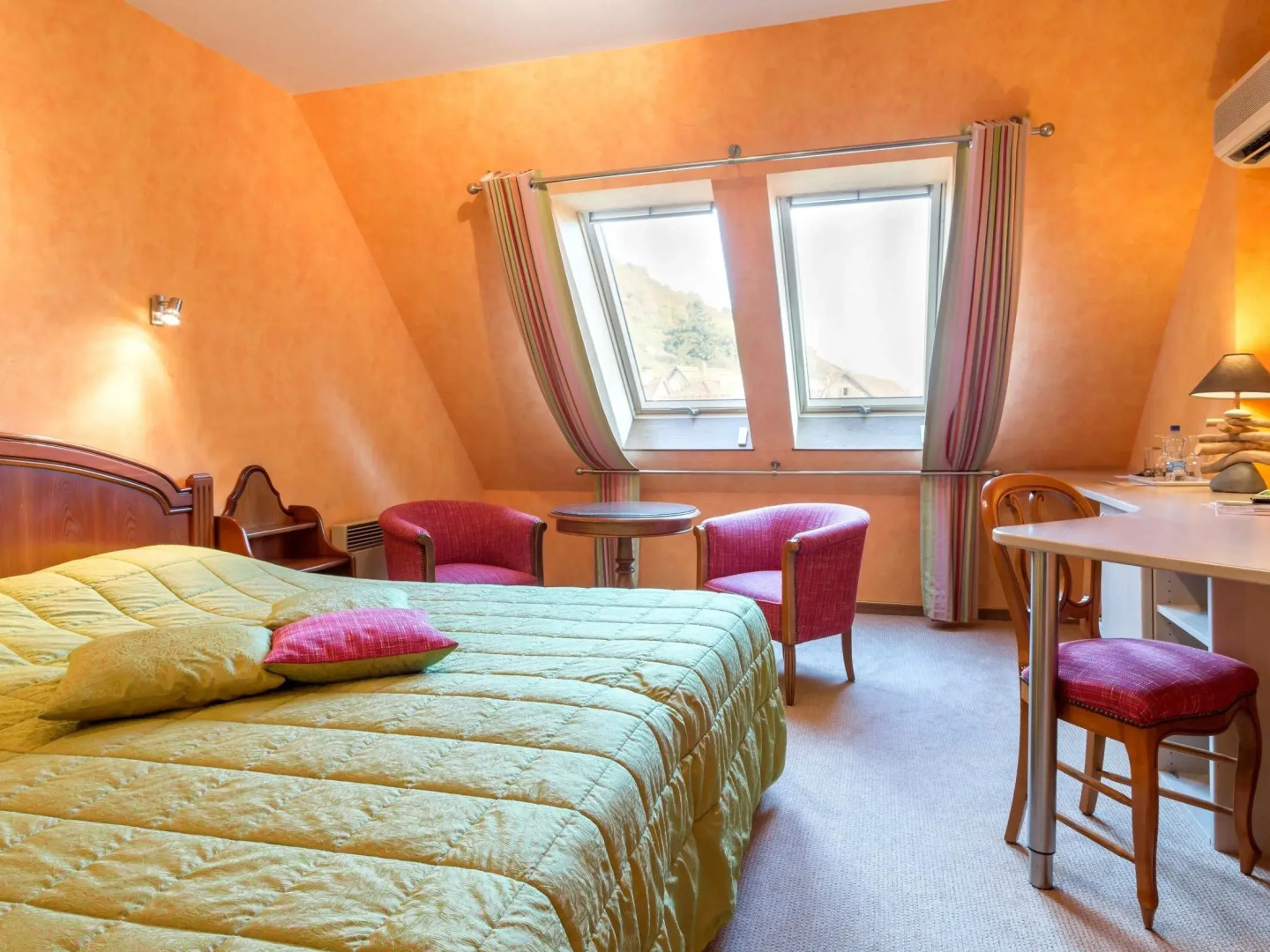 Logis Auberge du Cheval Blanc