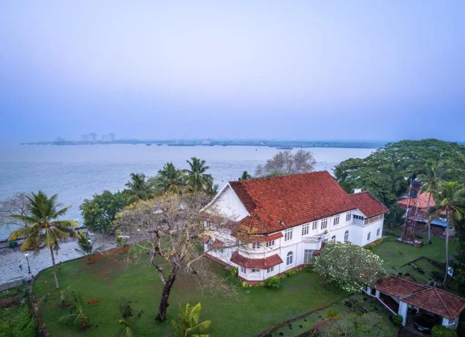 Amritara The Poovath Beachfront Heritage, Fort Kochi
