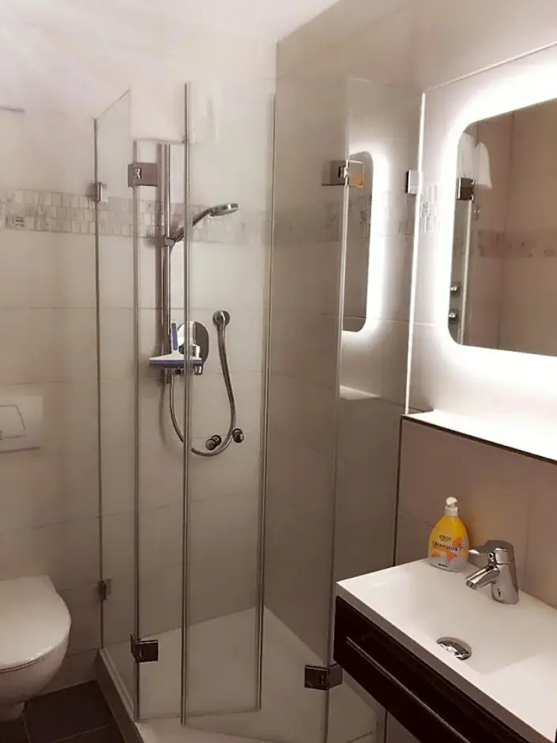 Am Wiesenhang   Garni