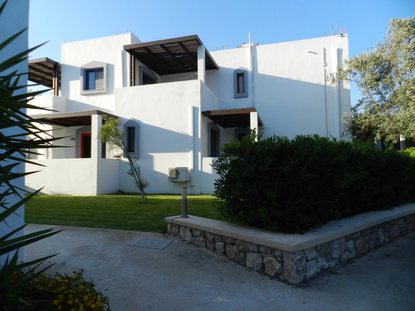 Triantafyllas Apartments