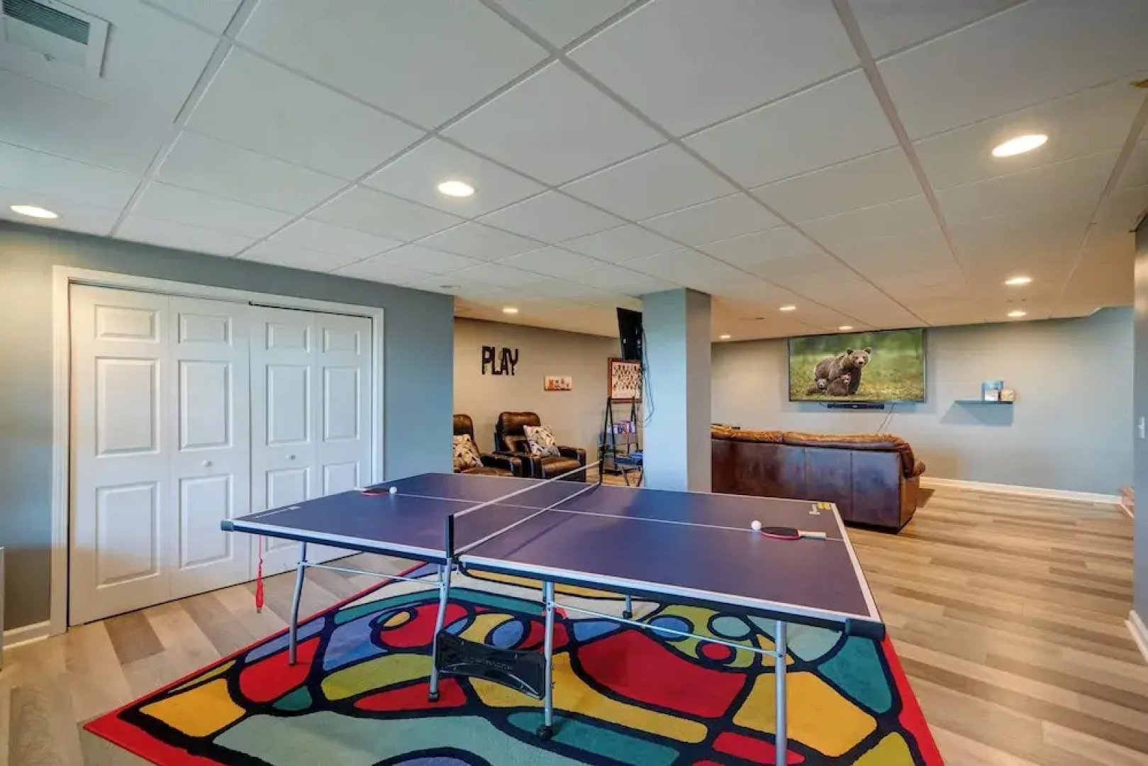 Sunset View 3 BDR Close to Downtown!