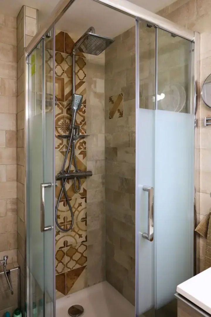 T2 centre ville clim et parking