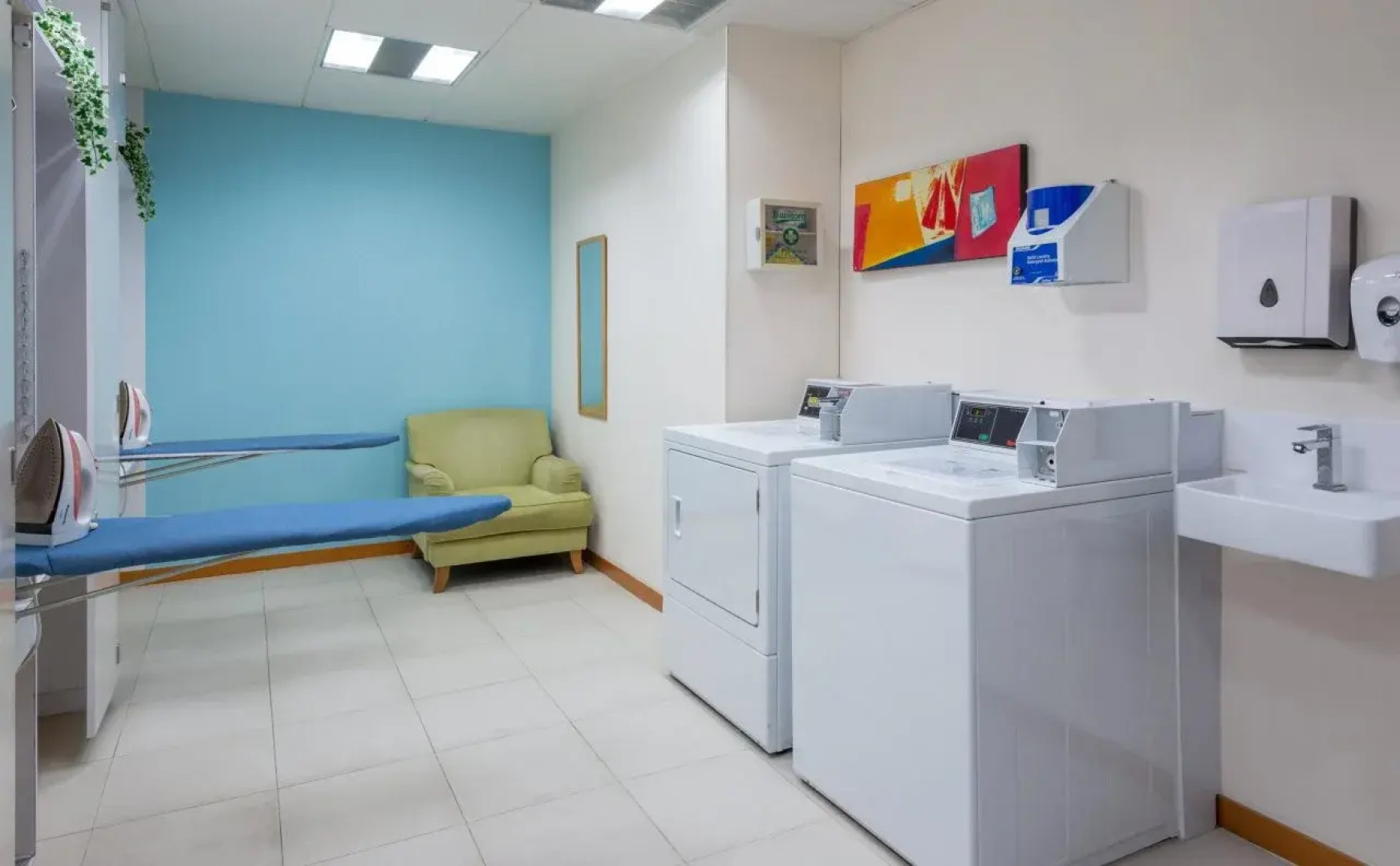 Holiday Inn Express Causeway Bay Hong Kong by IHG