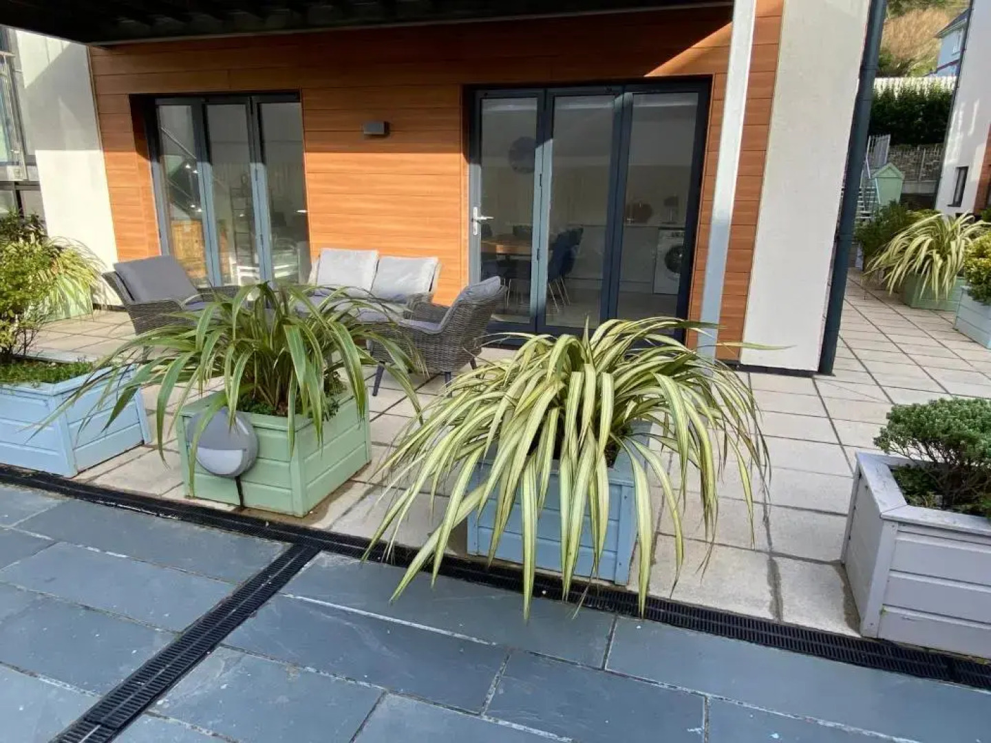 3 Middlecombe - Indoor Pool & 4 min walk to Beach!