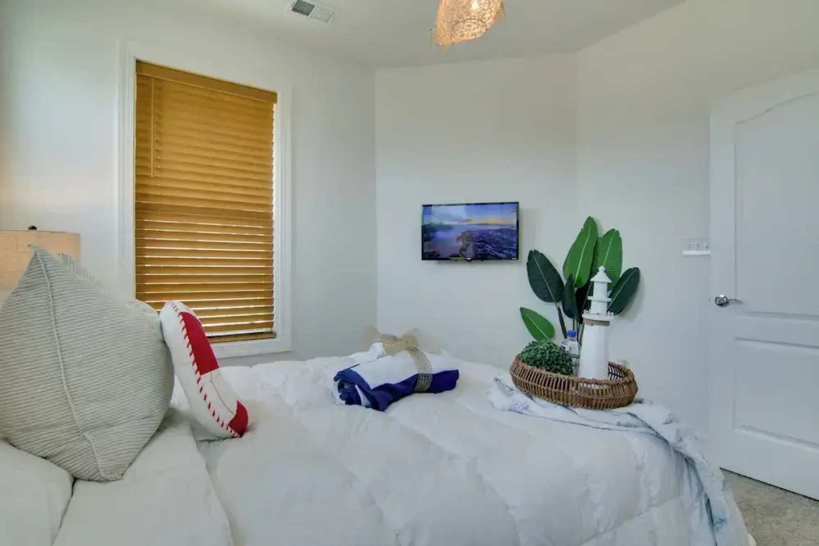 Ocean View Home w/ Beach Shuttle, 5 Mi to Coast!