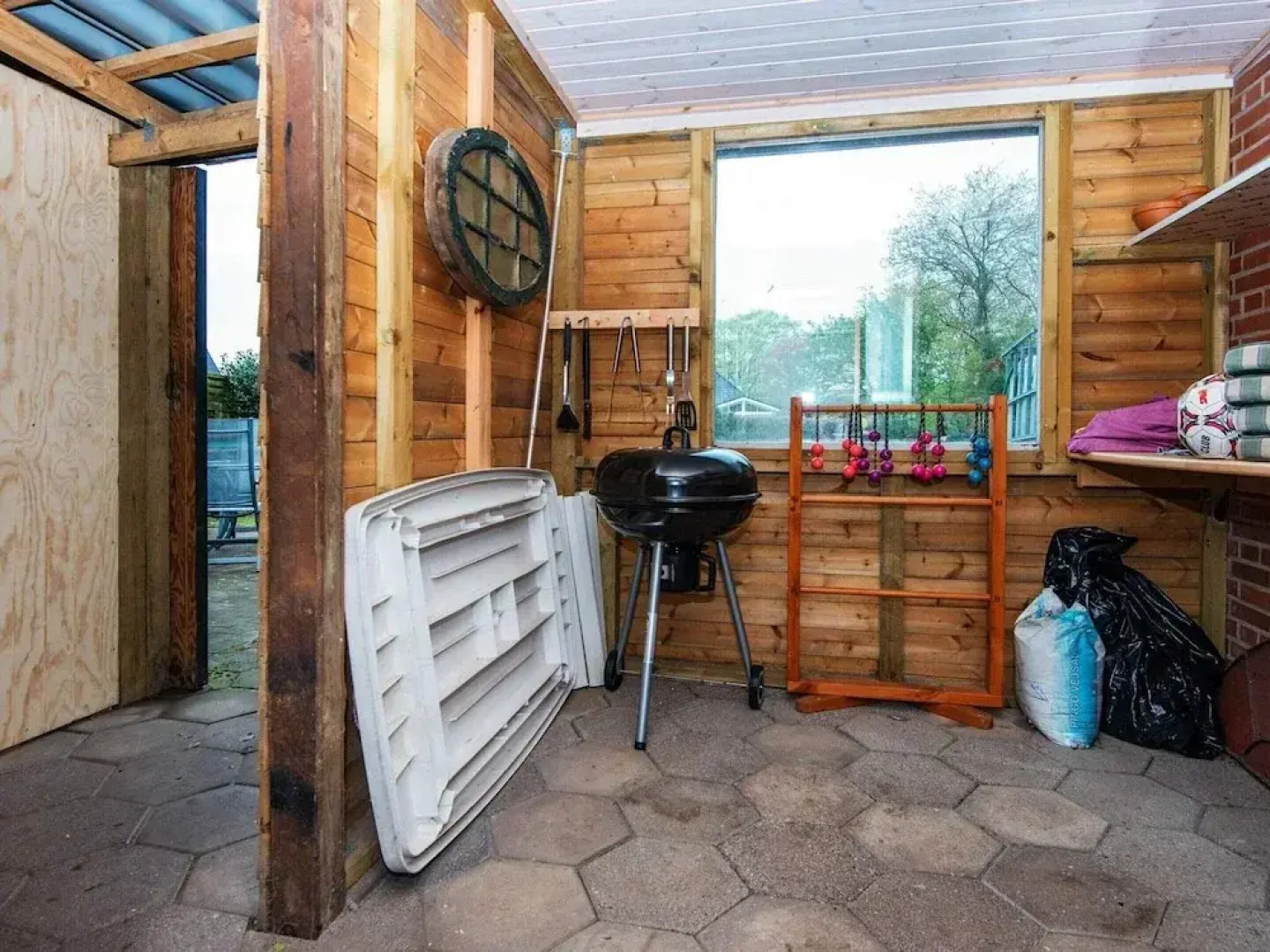 6 Person Holiday Home in Skaerbaek-by Traum