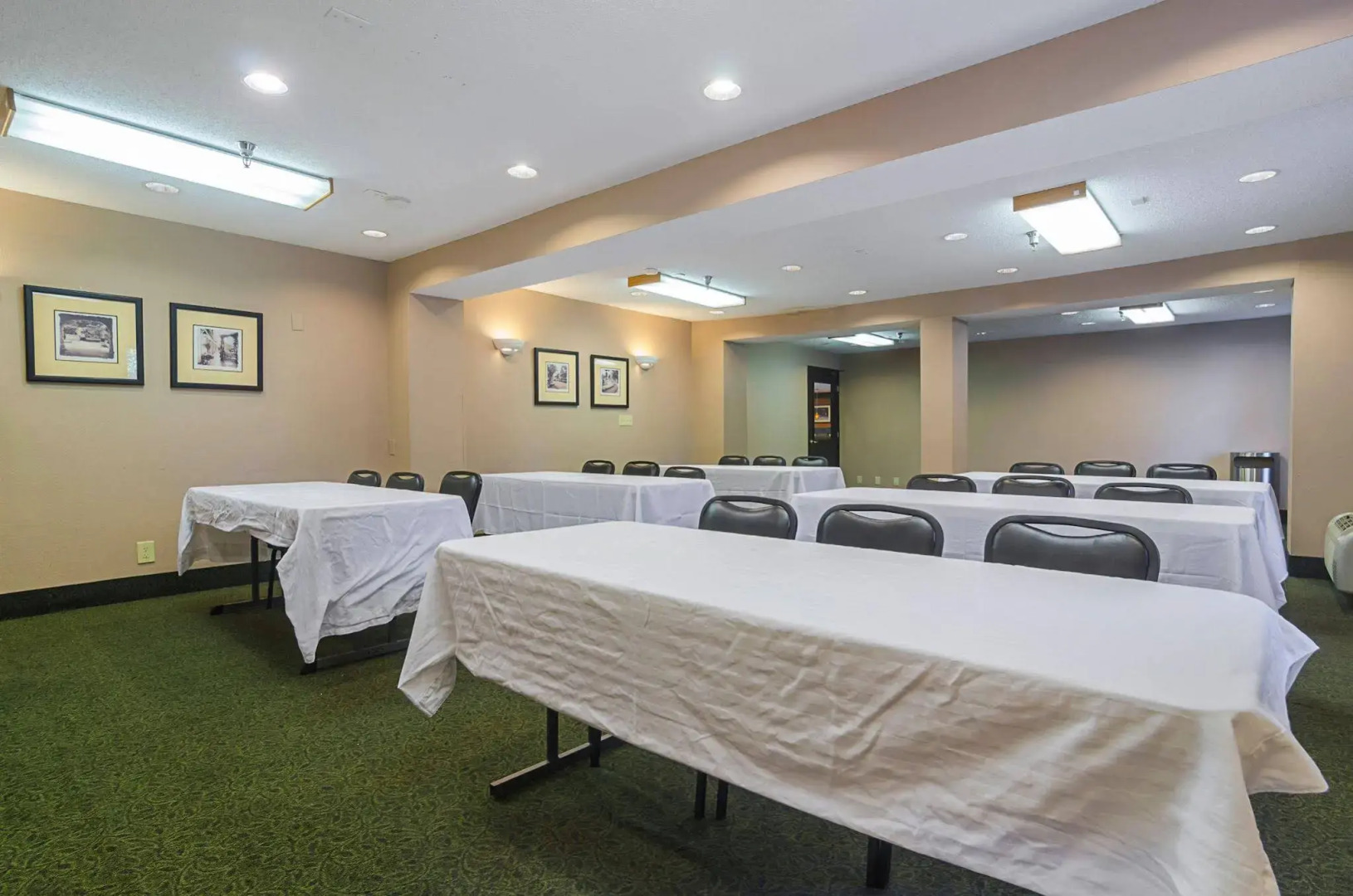 SureStay Plus Hotel by Best Western Durham Medical Center