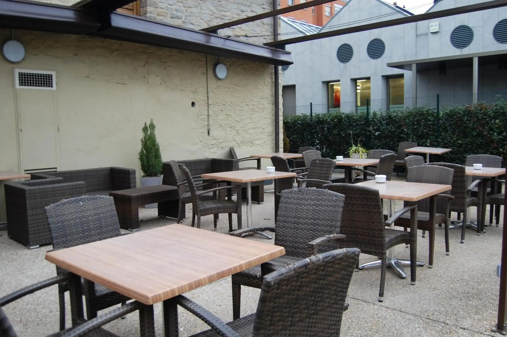 Hotel Restaurante Araba