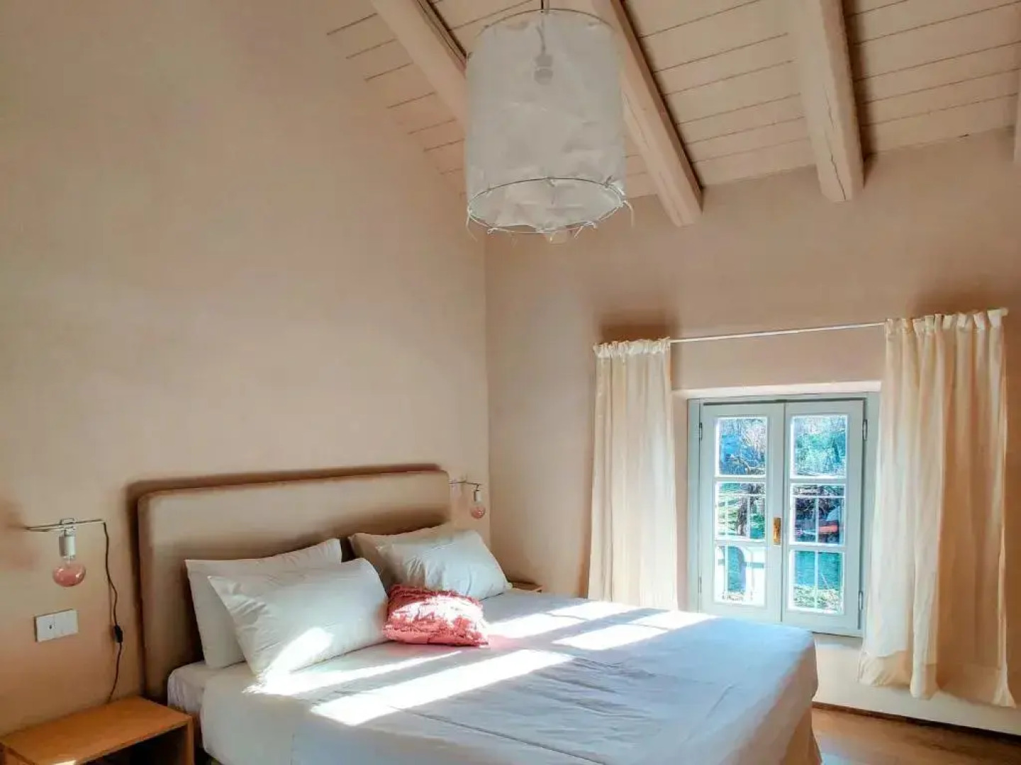 Dandelion Como Suites & Park