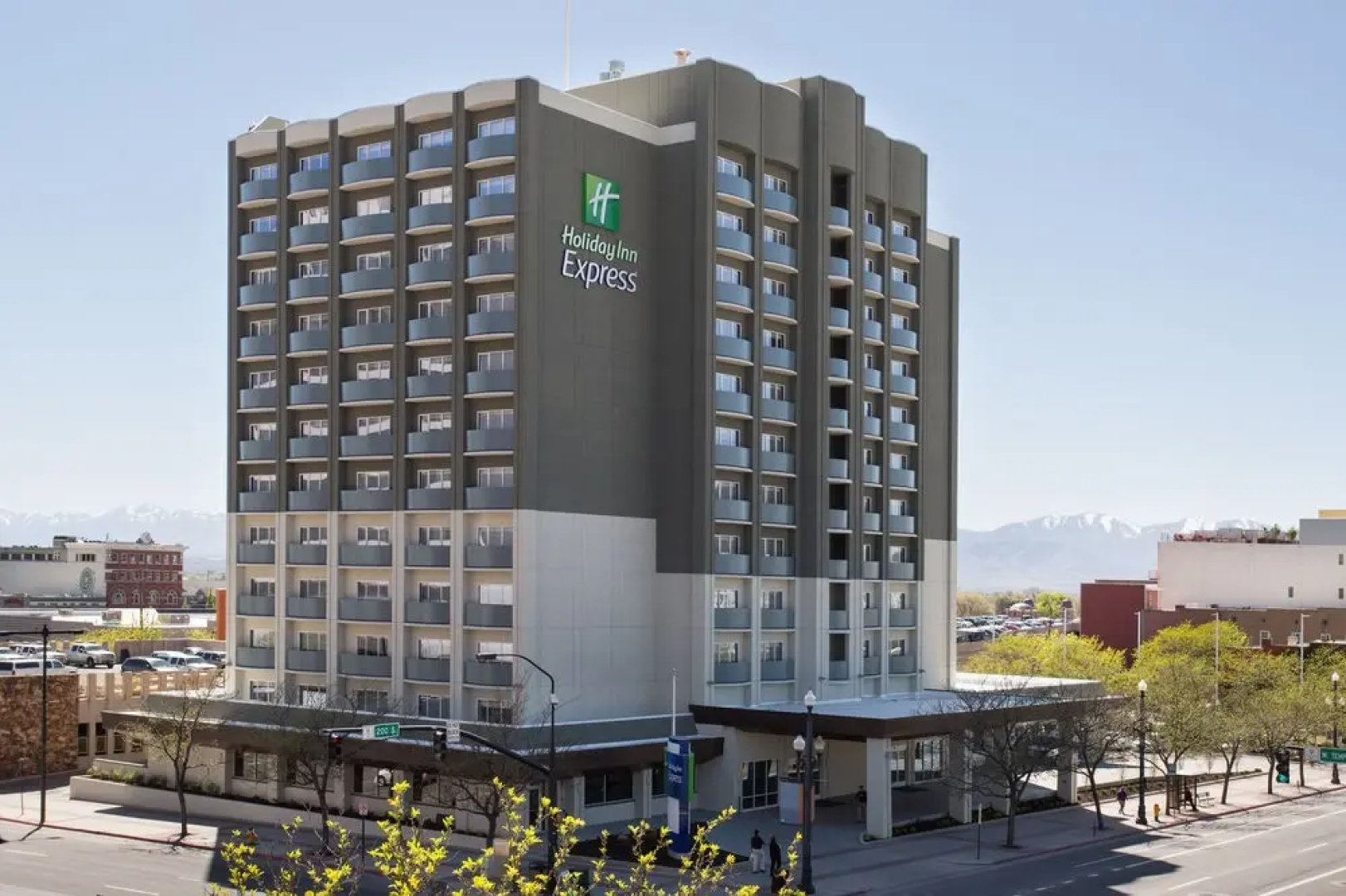 Holiday Inn Express & Suites Milledgeville by IHG