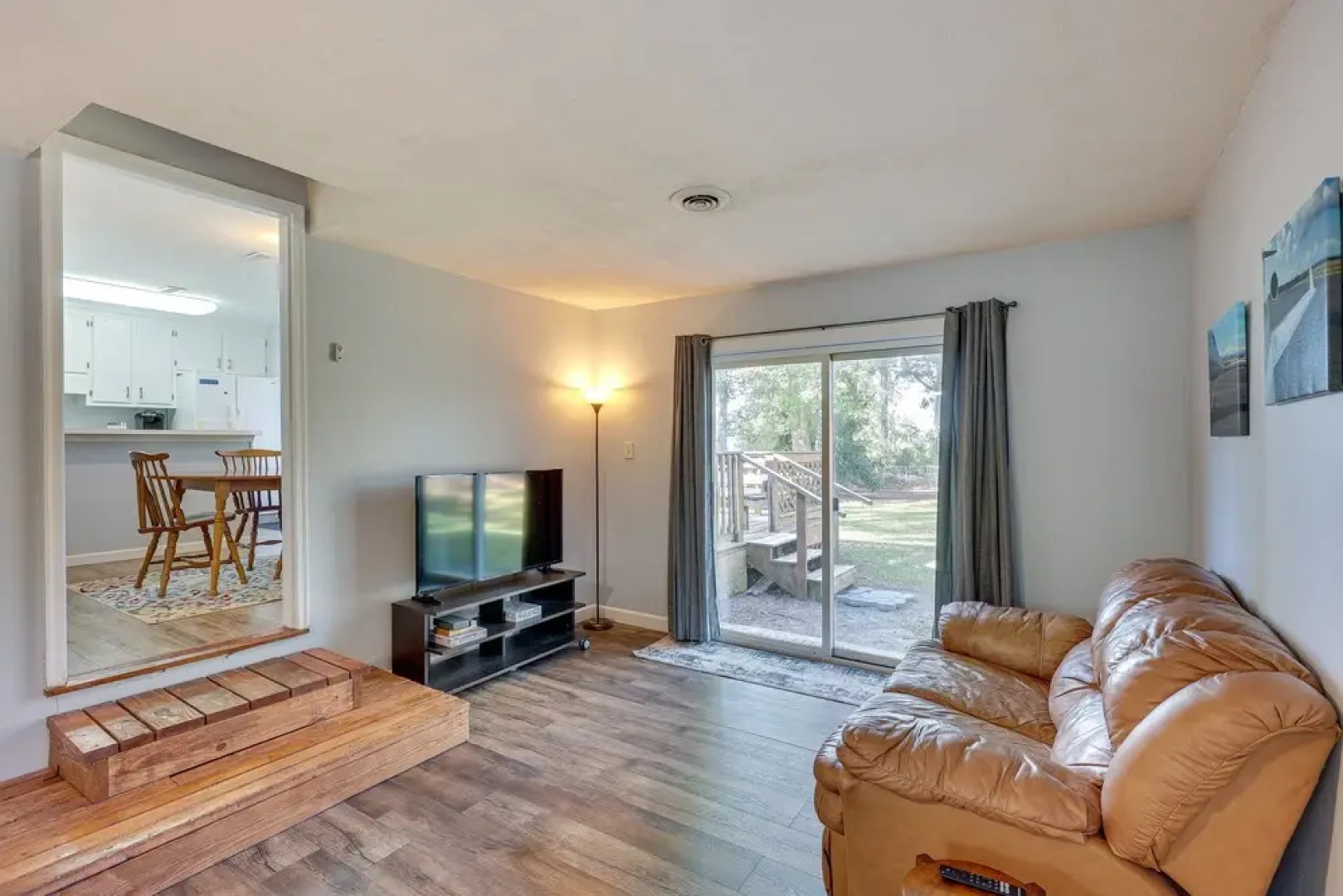 Pet-friendly Southport Home w/ Deck: 8 Mi to Beach