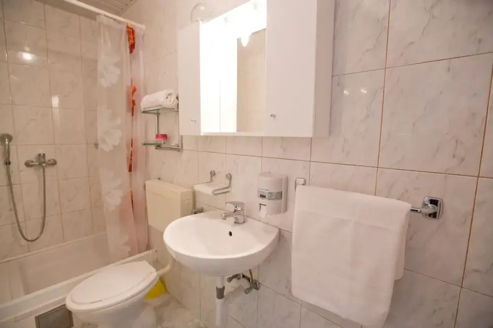 Apartments Carol Royal