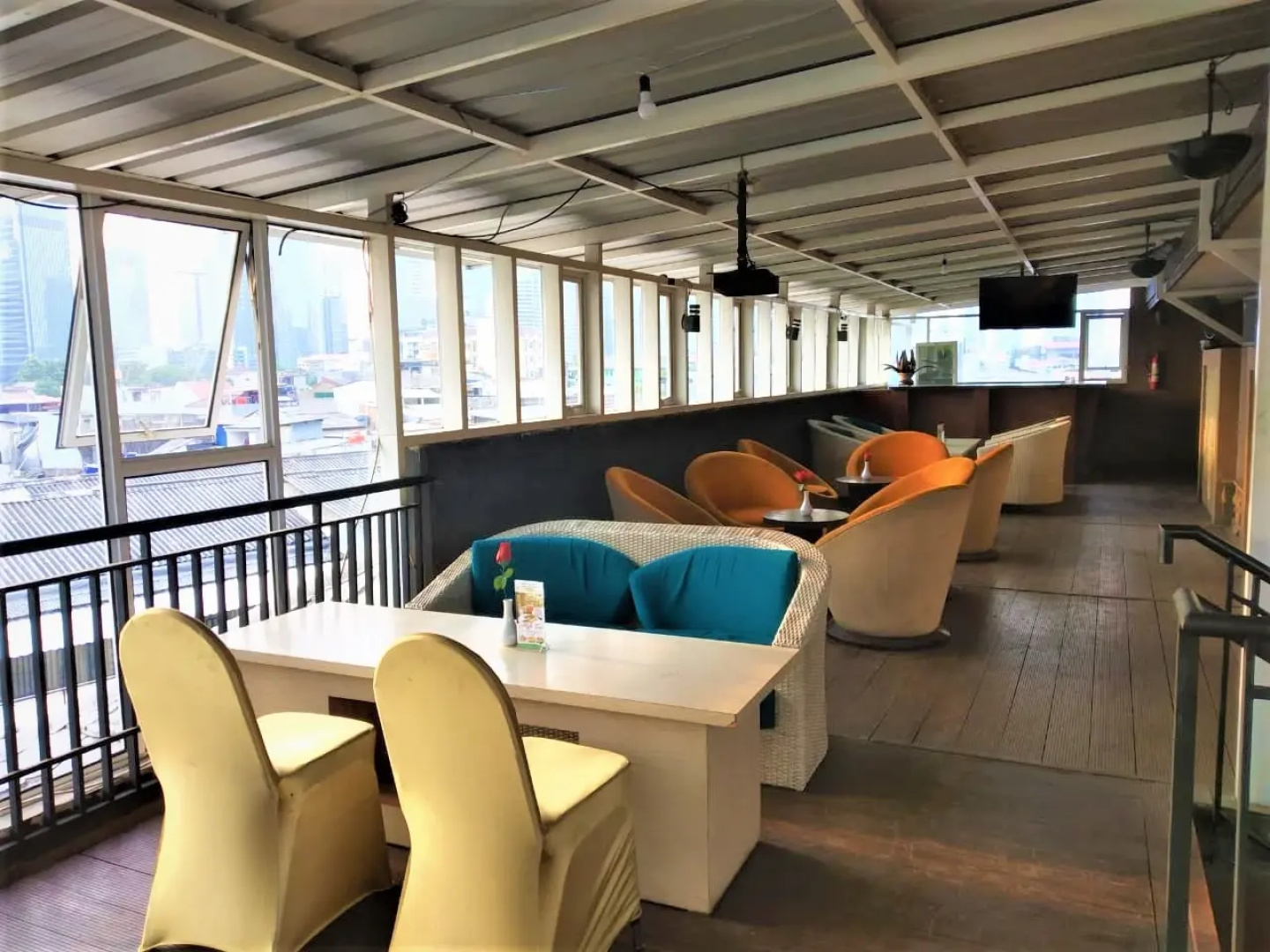 D'Bamboo Suites