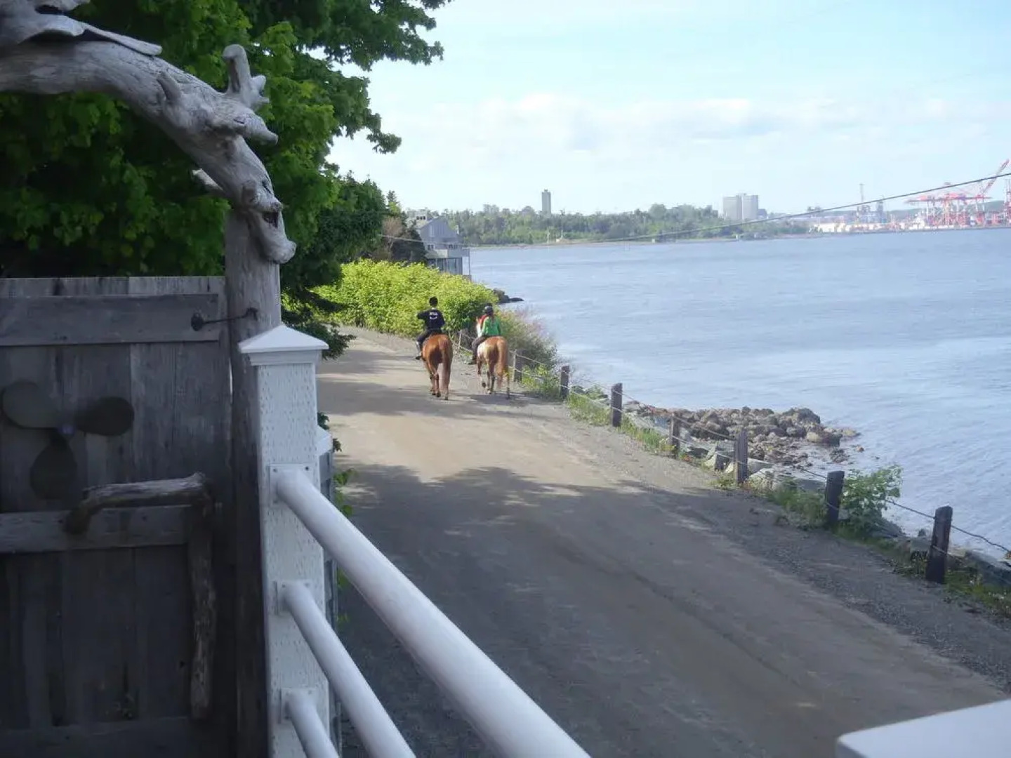 SeaWatch Bed & Breakfast