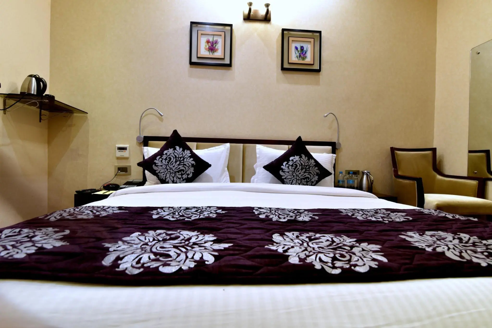 Hotel Kama International