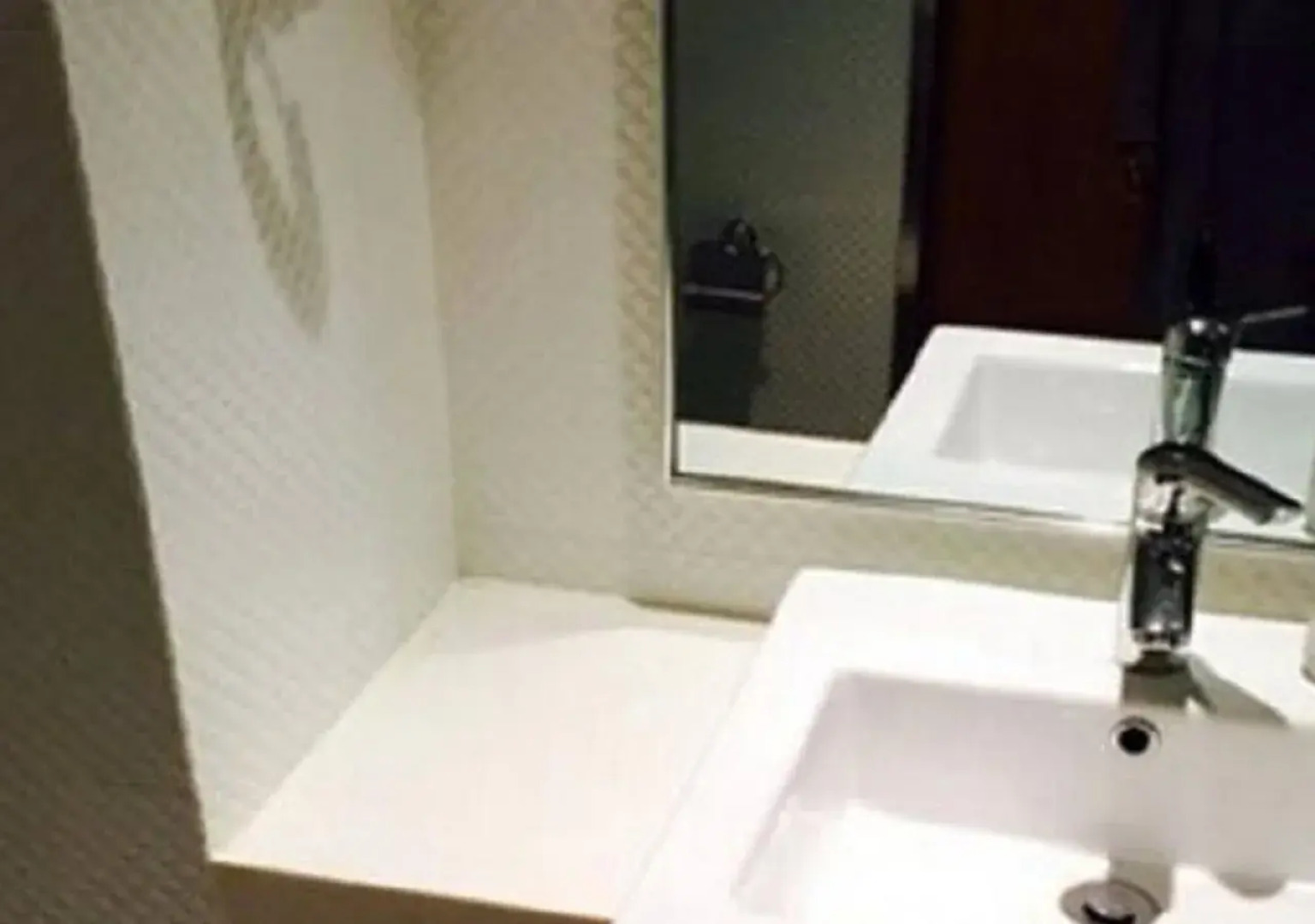 Hanting Seasons Dalian Qingniwa Bridge