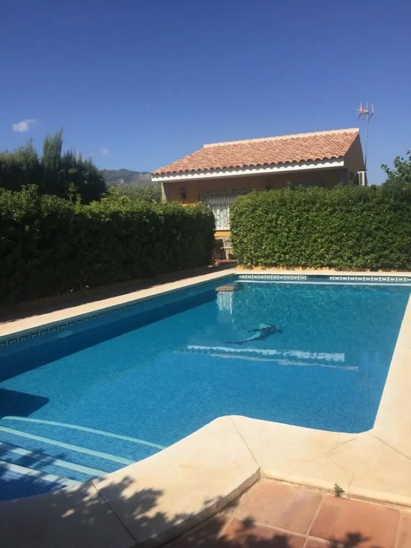 Villa With 2 Bedrooms in Alhaurin de la Torre, With Wonderful Mountain