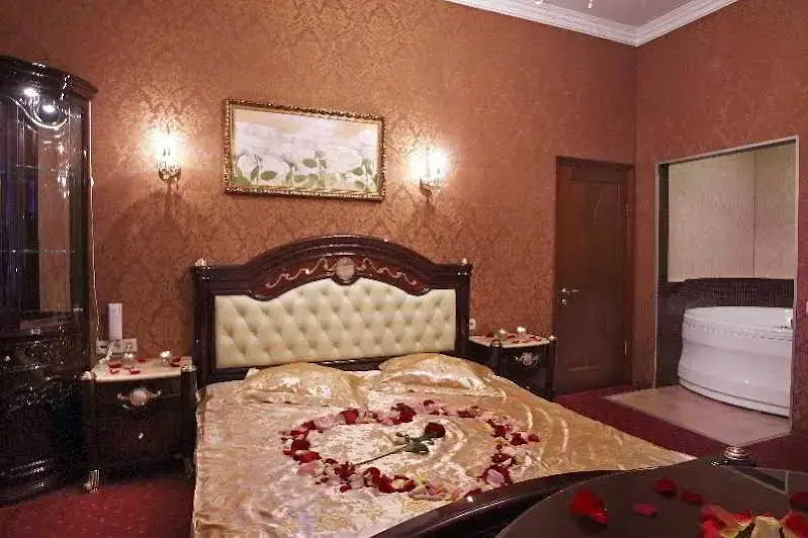 Алекс отель на Марата 22