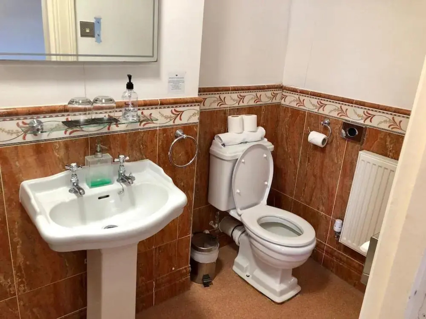 Royal Pavillion Townhouse Hotel