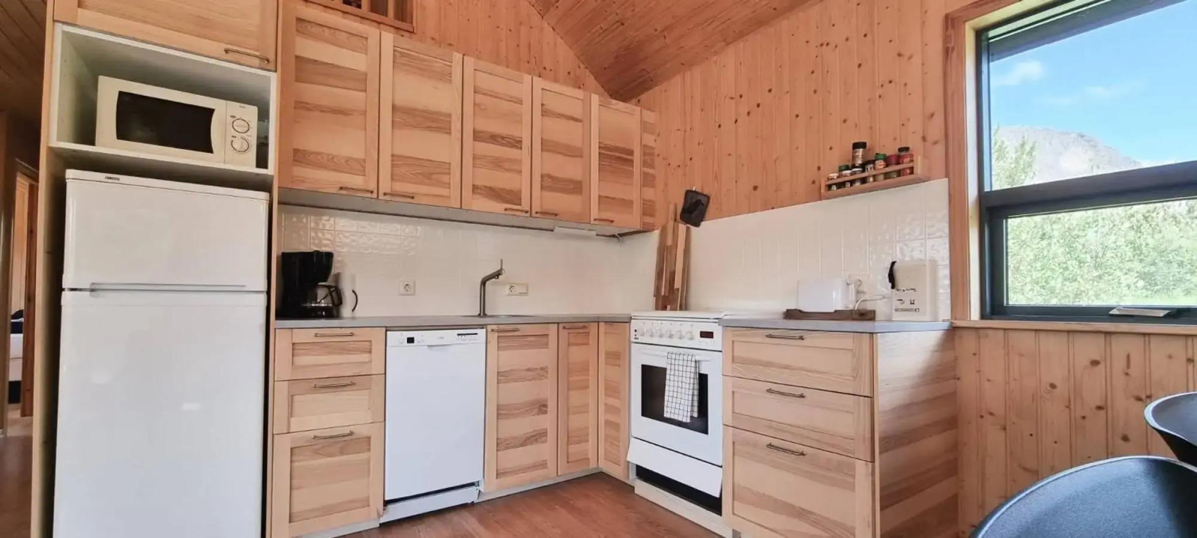 Dixon Cabin nr. 7 / Dixon sumarhús nr. 7 @Kirkjubraut