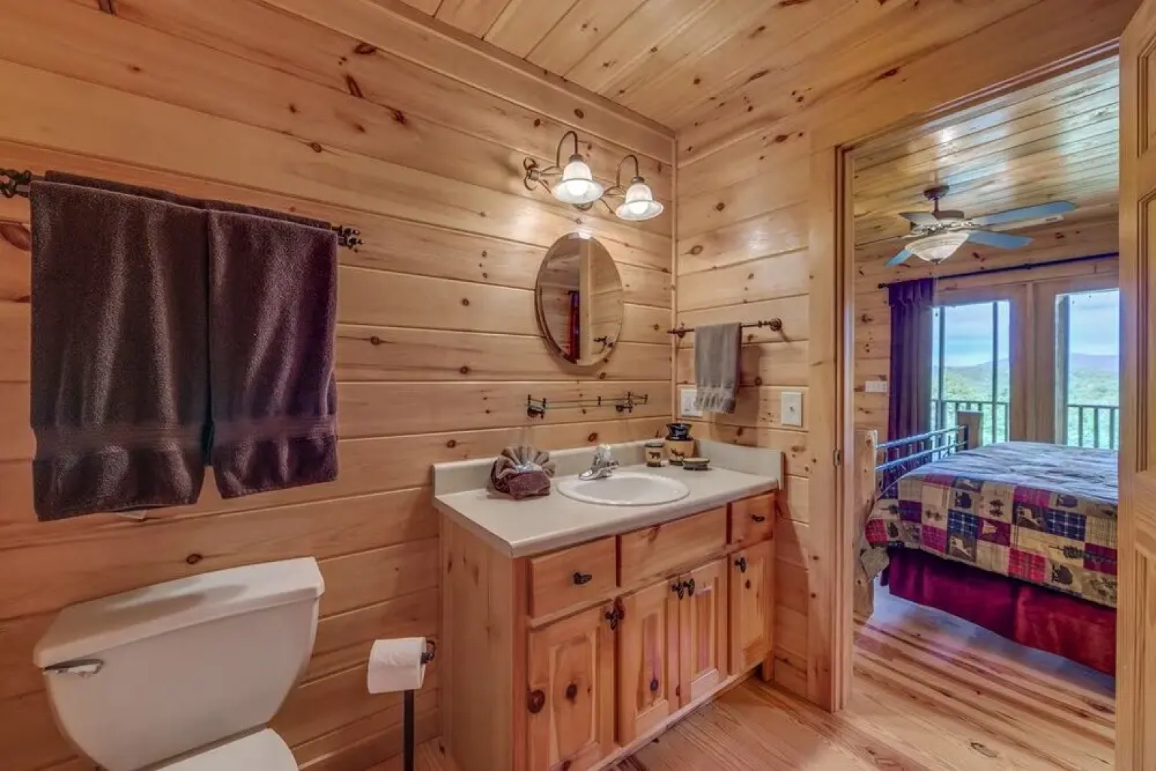 Treetops- Mtn View Cabin near Ocoee River