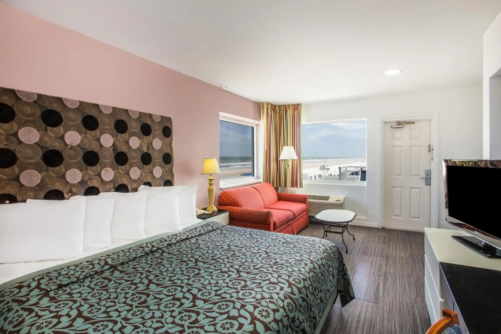 Arya Blu Inn & Suites
