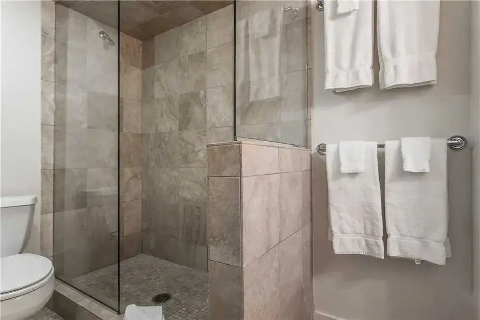 Aspenwood L7 - 1 Bedrooms Condo