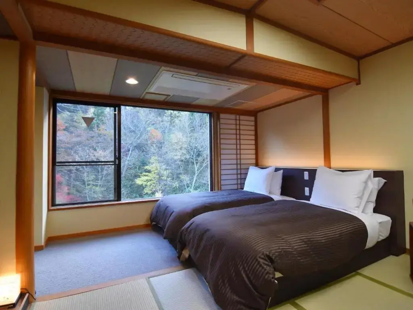 Nekonaki Onsen Shikibu No Yakata Izutsuya