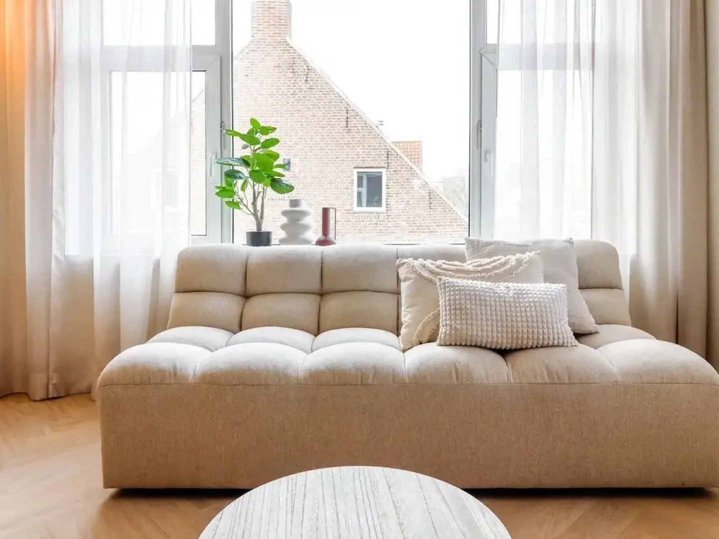 Suite in Vrouwenpolder Near North Sea Beach