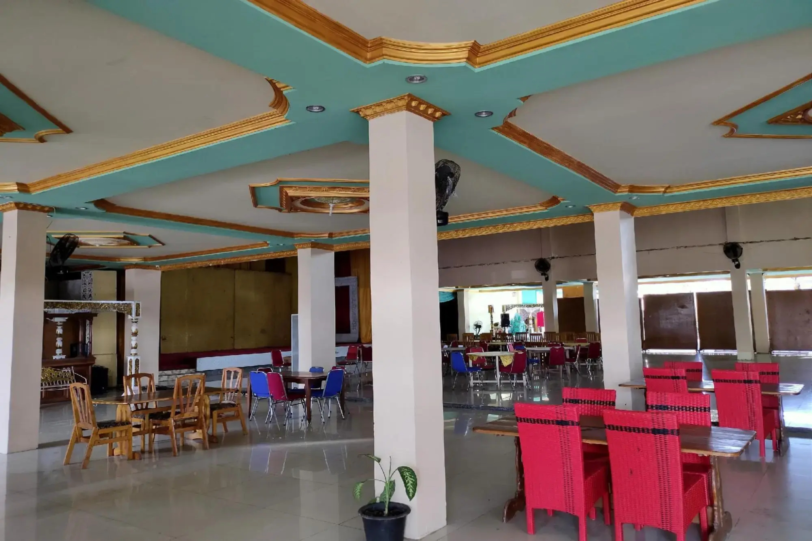 OYO 2994 Hotel Wedika