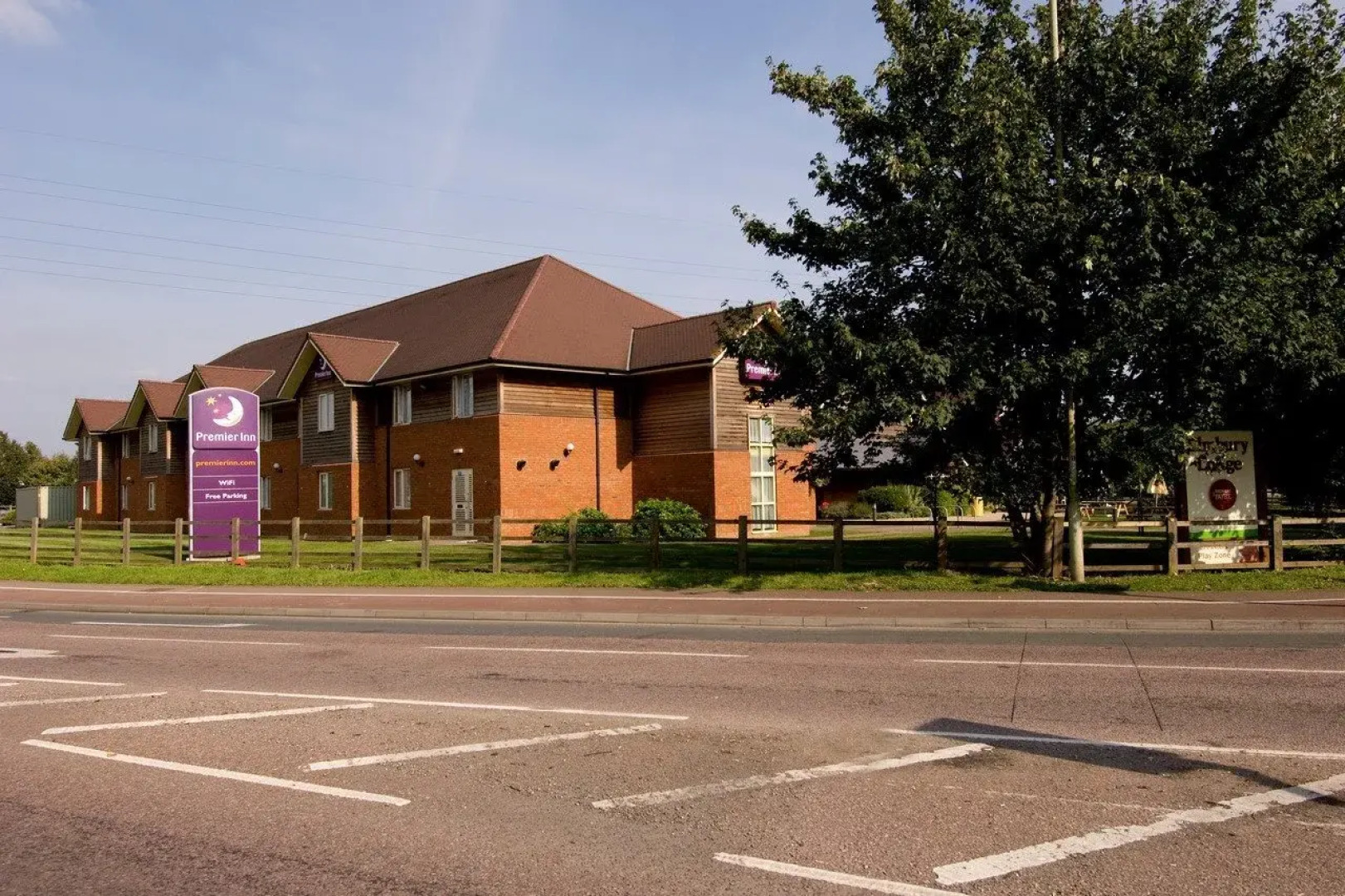 Premier Inn Tewksbury