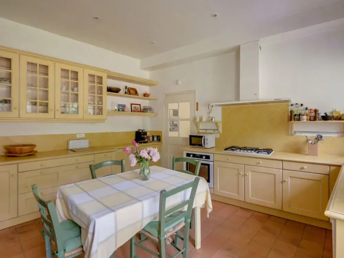 Secluded Holiday Home in Rustrel With Swimming Pool