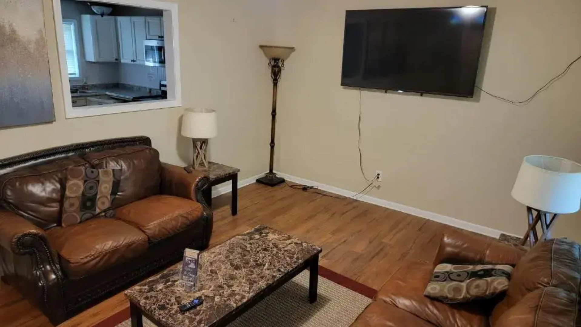 The King Suites - Netflix, Disney, Amzn Video -near ATL Hartsfield Jackson Airport