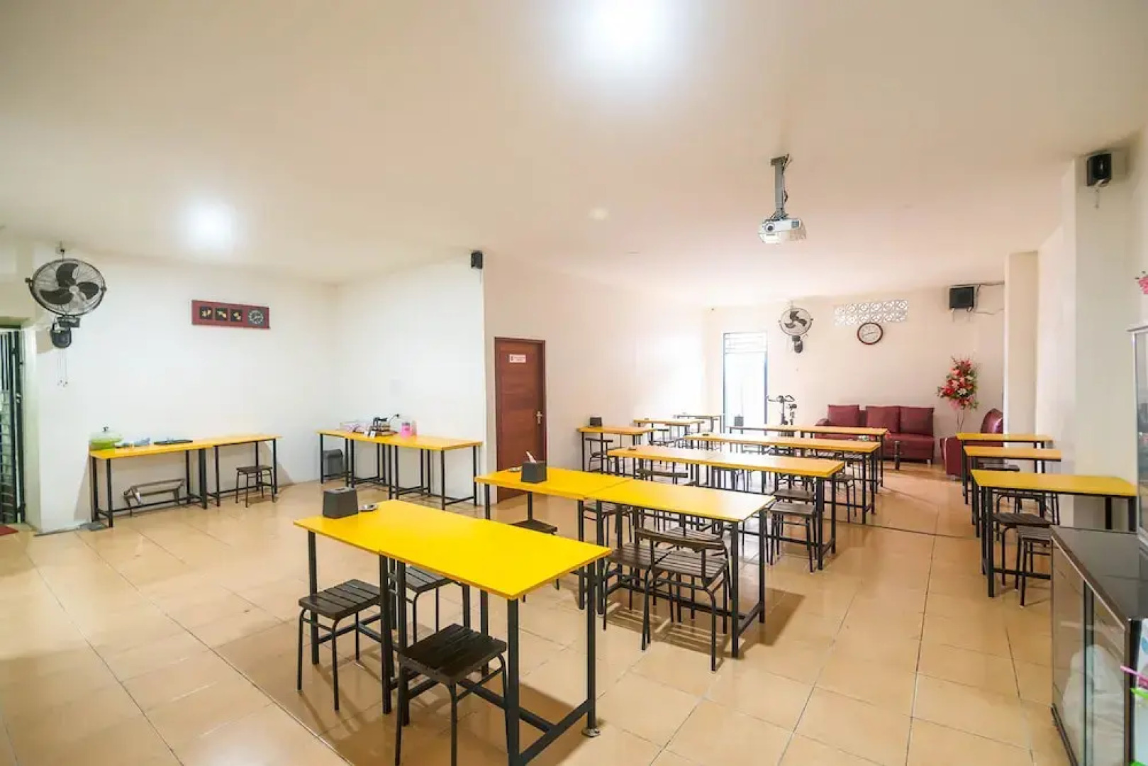 OYO 1484 Sentosa Guest House