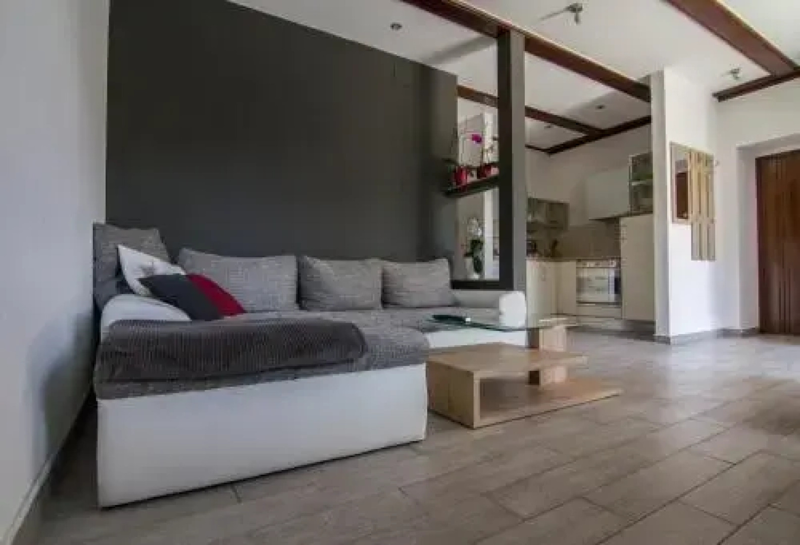 Slovenian House Vida