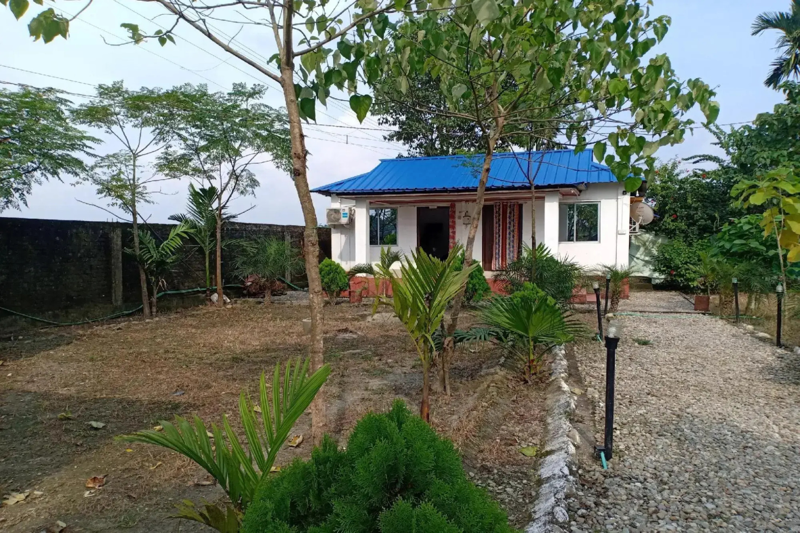 OYO 82239 Gorumara Manna Resort