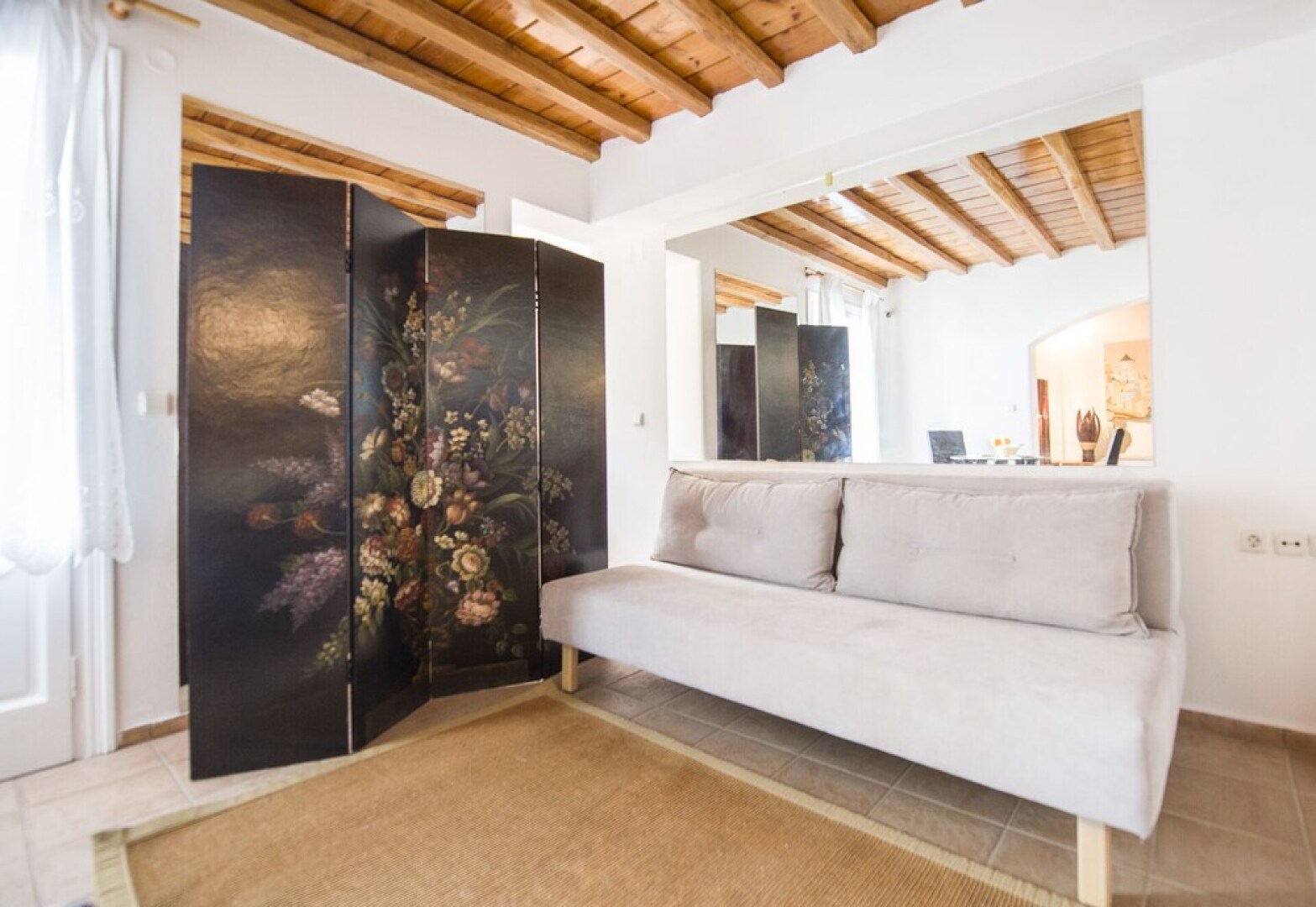 Mykonos Psarrou villa for 18 persons by VillaRentalsgr