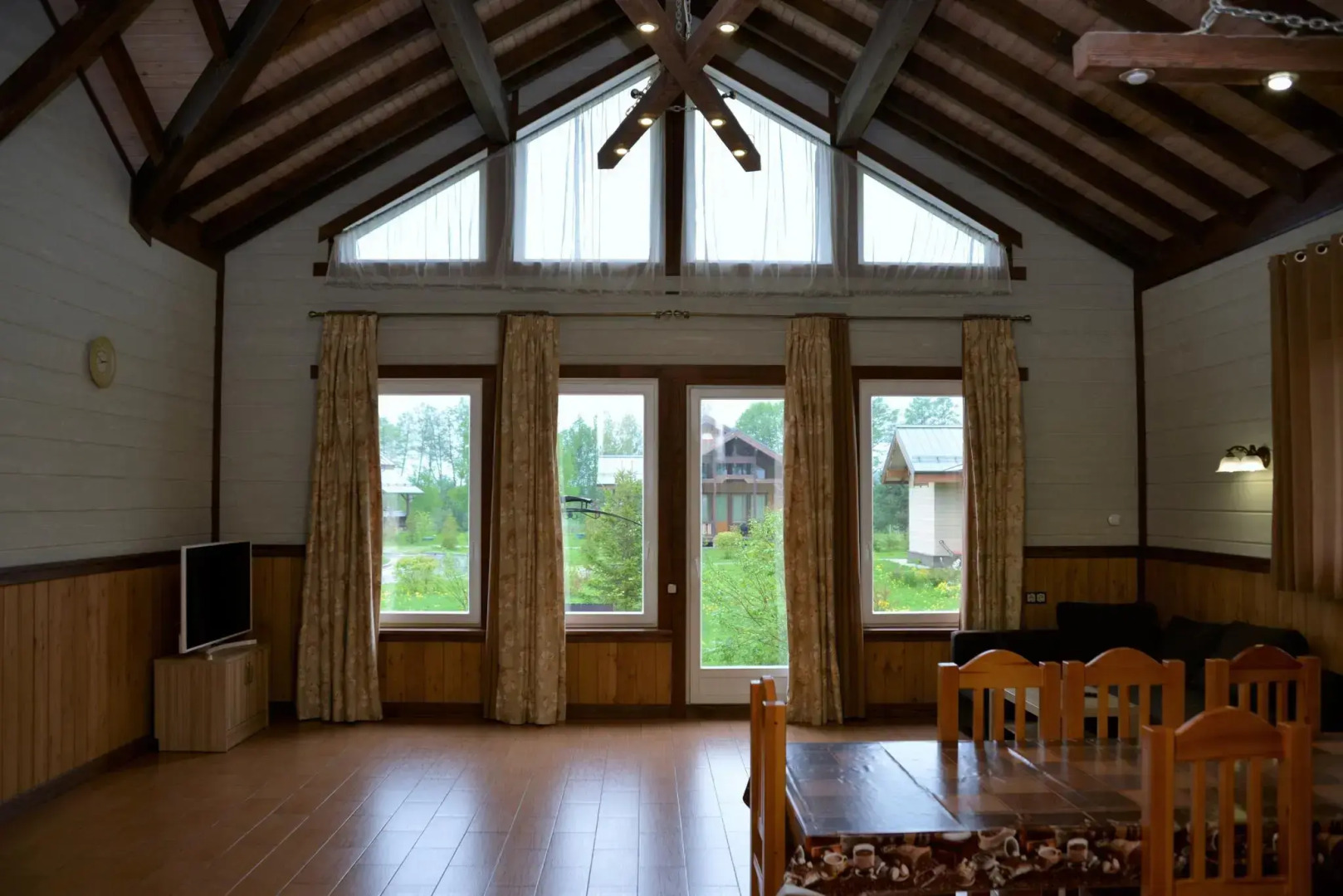 Коттедж А3 на базе отдыха Новинки Парк