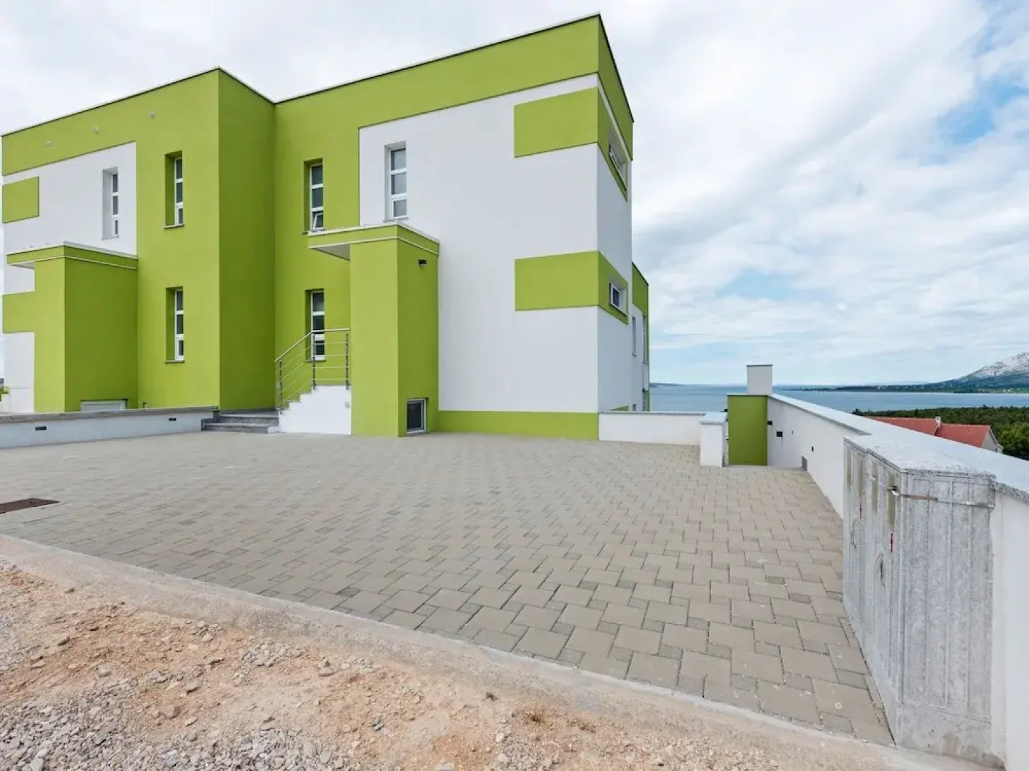 Elegant Villa in Jasenice With Private Swimming Pool