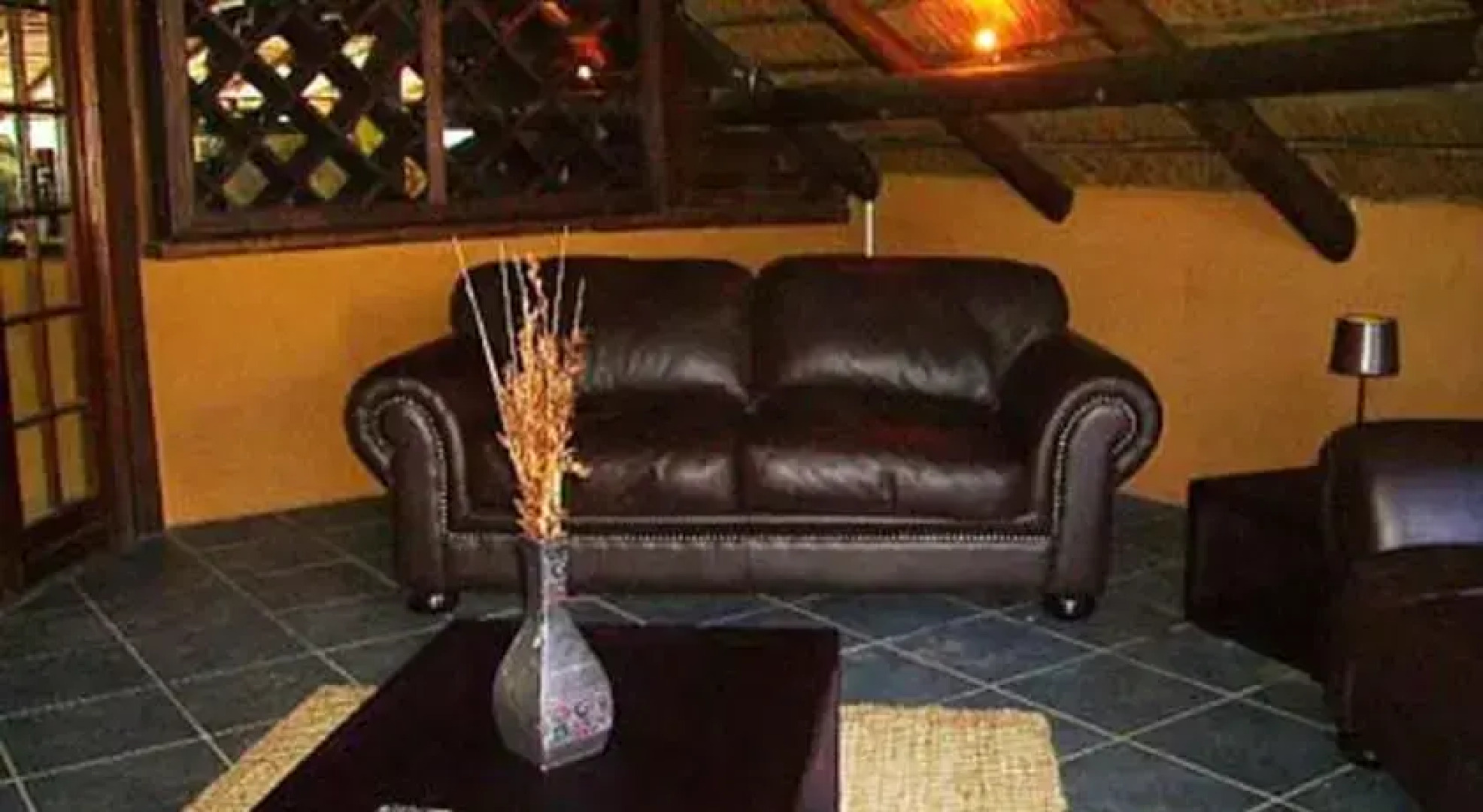 Round The Bend Lodge