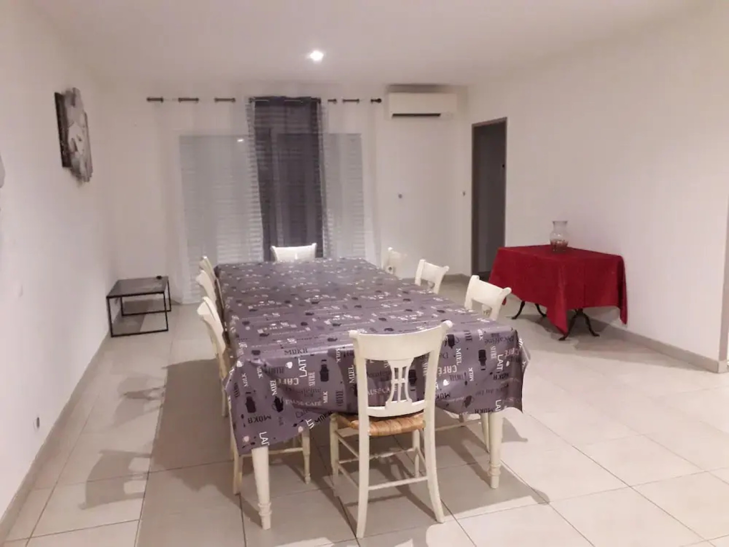 Incarnita Et Jean Claude