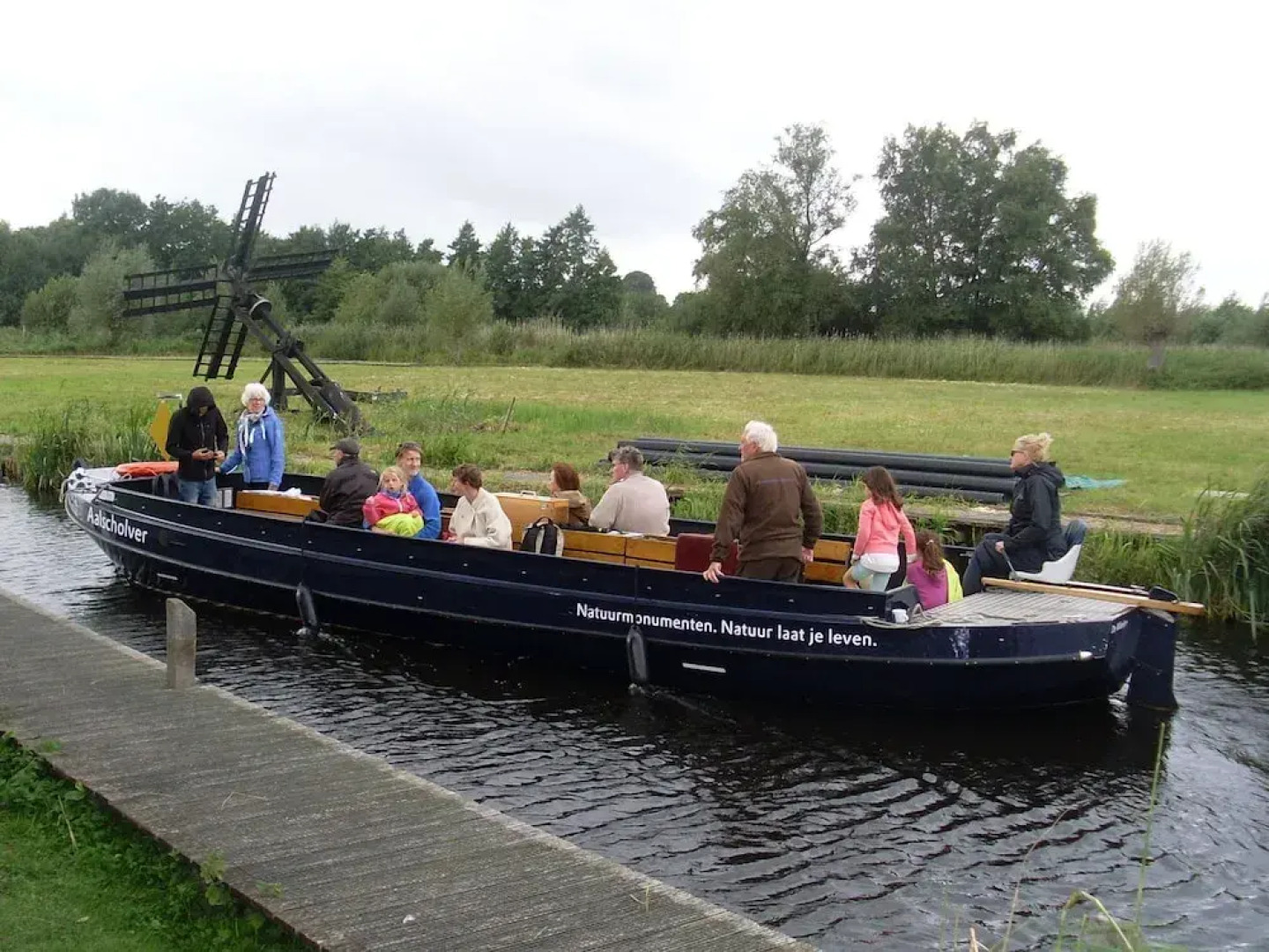 Wonderful Mansion in Giethoorn near Museum with Terrace