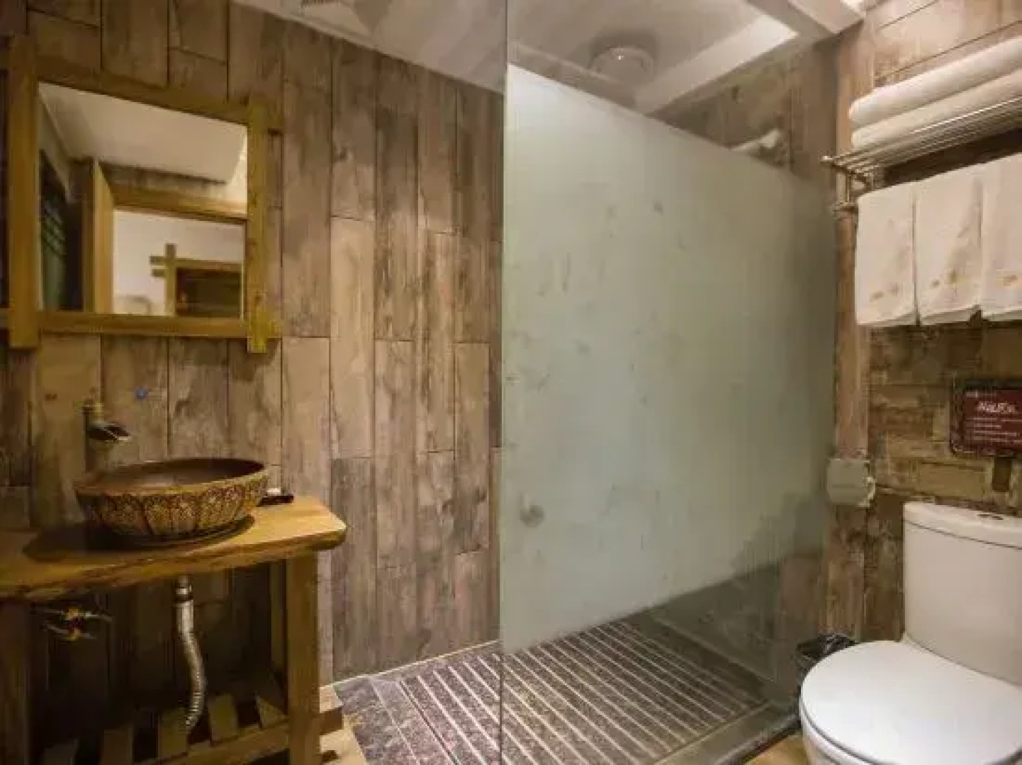 Tianmen Mountain Yuyuan Theme Hotel